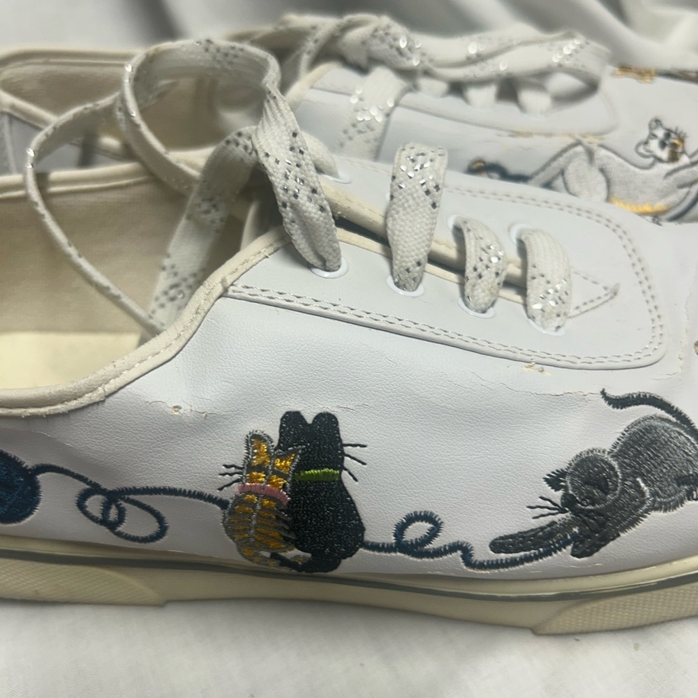 Vtg 90s Embroidered Cat Sneakers 8.5  White Vinyl Sabastino Country Garden Women - Picture 9 of 11